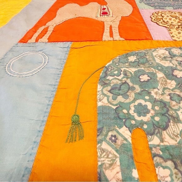 Vtg Hand Crafted Bright Primary Color Quilt Elephants Noah’s Ark Hand Appliqué - Picture 7 of 15